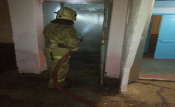 Ночной пожар произошел в Заринске Ночной пожар произошел в Заринске