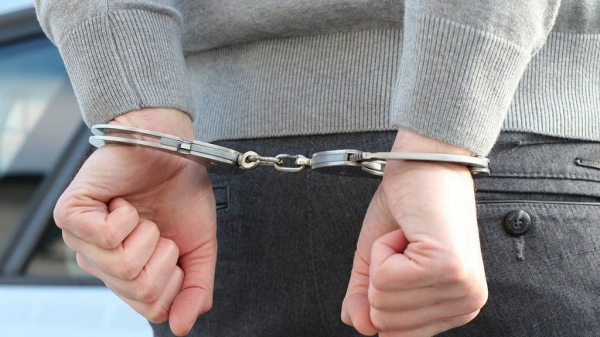 В Рубцовске задержали трех местных жителей за торговлю наркотиками