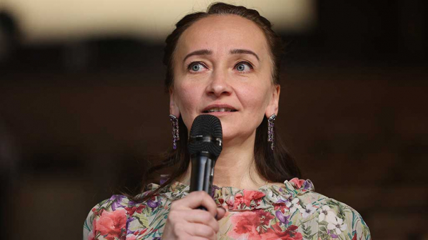 Молодёжный ансамбль песни и танца «Алтай» отправился в гастроли по Дальнему Востоку Молодёжный ансамбль песни и танца «Алтай» отправился в гастроли по Дальнему Востоку
